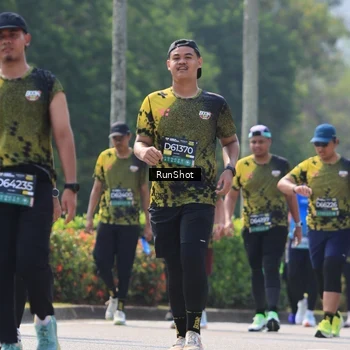 Runner Photo 7055359