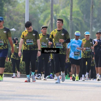 Runner Photo 7055368