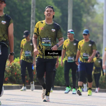 Runner Photo 7055375