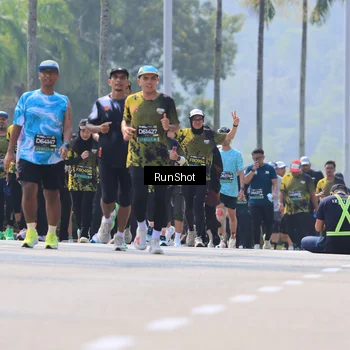 Runner Photo 7055390