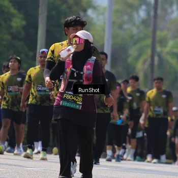 Runner Photo 7055437