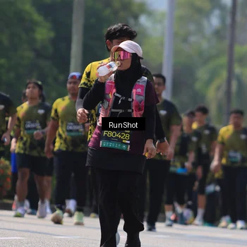Runner Photo 7055440
