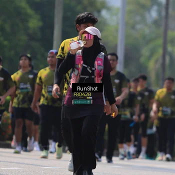 Runner Photo 7055441