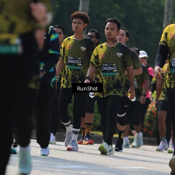 Runner Photo 7055455