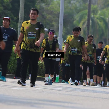 Runner Photo 7055460