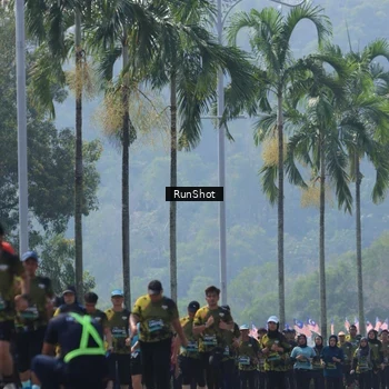 Runner Photo 7055487