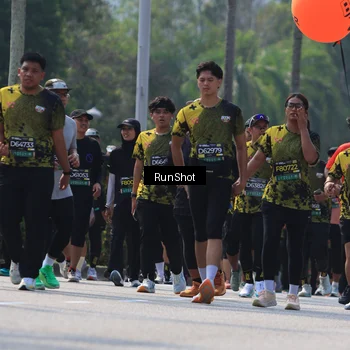 Runner Photo 7055490