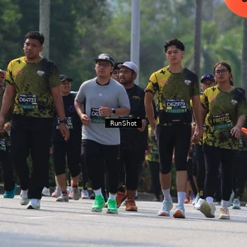 Runner Photo 7055501