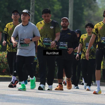 Runner Photo 7055512