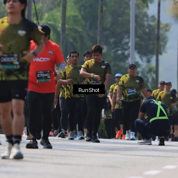 Runner Photo 7055531