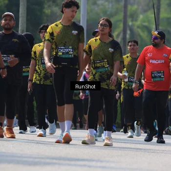 Runner Photo 7055532