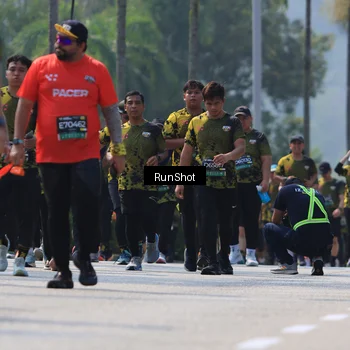 Runner Photo 7055540