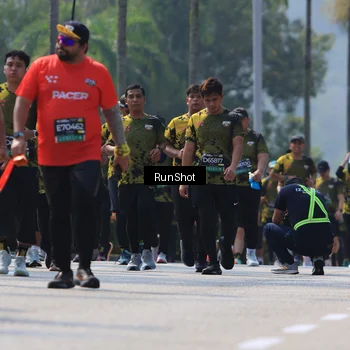Runner Photo 7055542