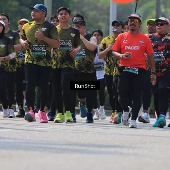 Runner Photo 7055550