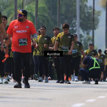 Runner Photo 7055561