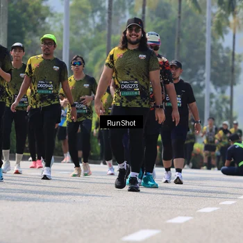 Runner Photo 7055571