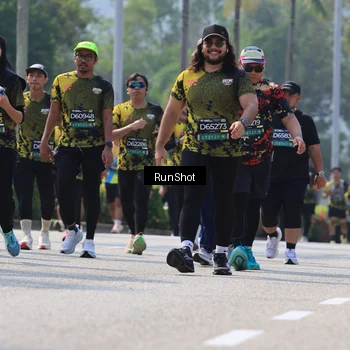 Runner Photo 7055579