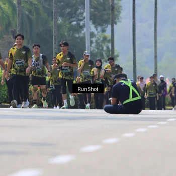 Runner Photo 7055602