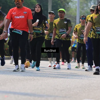 Runner Photo 7055627