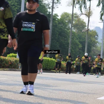 Runner Photo 7055632