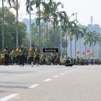 Runner Photo 7055634