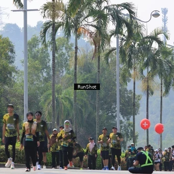 Runner Photo 7055650