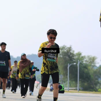 Runner Photo 7055657