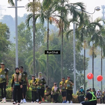 Runner Photo 7055668