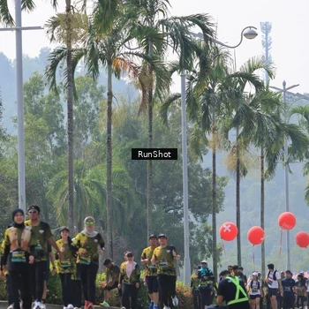 Runner Photo 7055669