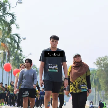 Runner Photo 7055670