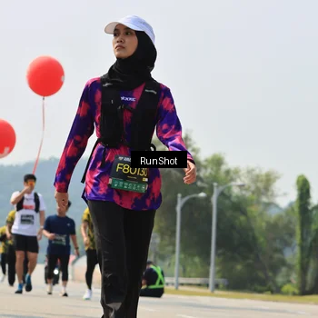 Runner Photo 7055678