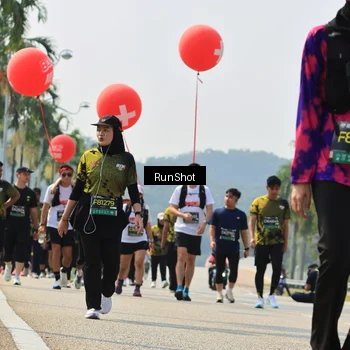 Runner Photo 7055687