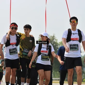 Runner Photo 7055726