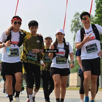 Runner Photo 7055740