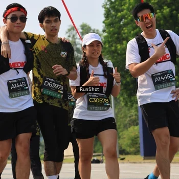 Runner Photo 7055743