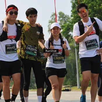 Runner Photo 7055744