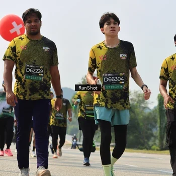 Runner Photo 7055760