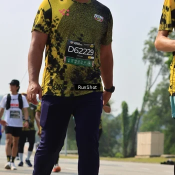 Runner Photo 7055765