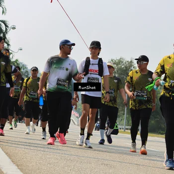 Runner Photo 7055766