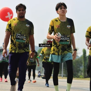 Runner Photo 7055772