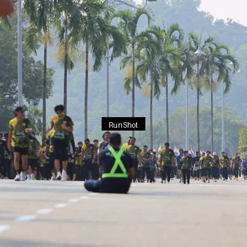 Runner Photo 7055788