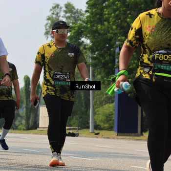 Runner Photo 7055790
