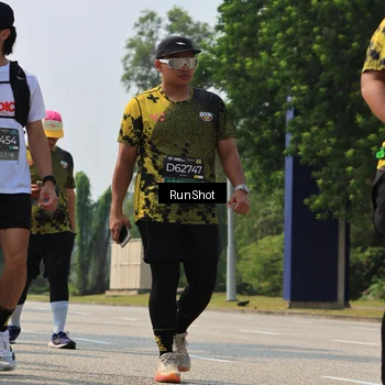 Runner Photo 7055791
