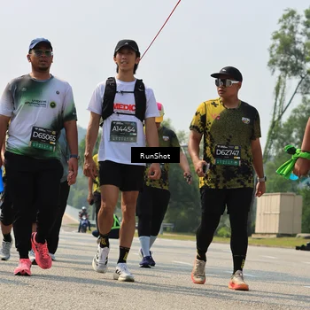 Runner Photo 7055799