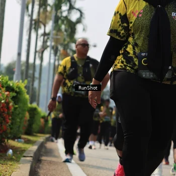 Runner Photo 7055805