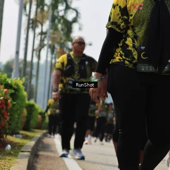 Runner Photo 7055808
