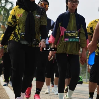 Runner Photo 7055812
