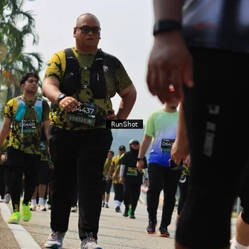Runner Photo 7055826