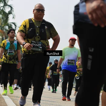 Runner Photo 7055827