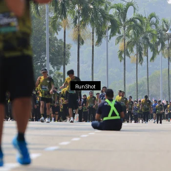 Runner Photo 7055828
